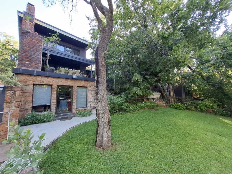 5 Bedroom Property for Sale in Protea Park North West